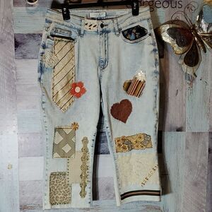 Judy Blue Upcycled Neutrals Lace & Silk Hearts Crop Festival Jeans Sz 14 1023